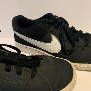 Nike Court Royale 2 Mens 8 Next Nature Low Cut Shoes Black White DH3160-001